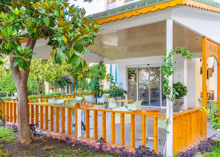 Queen's Park Le Jardin